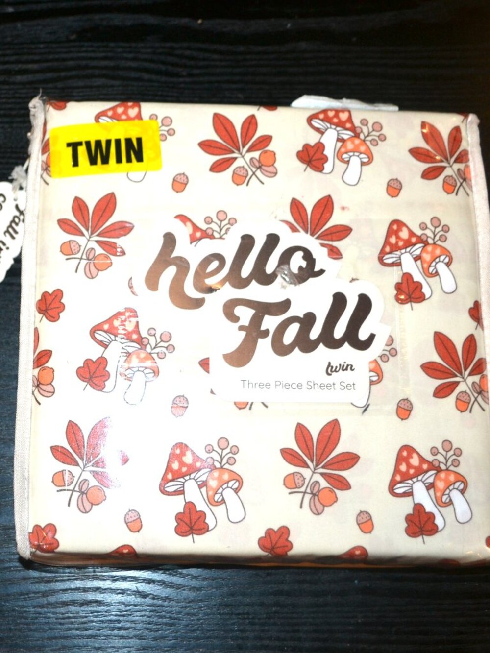 Mushrooms and More Twin Fall Sheets NWT